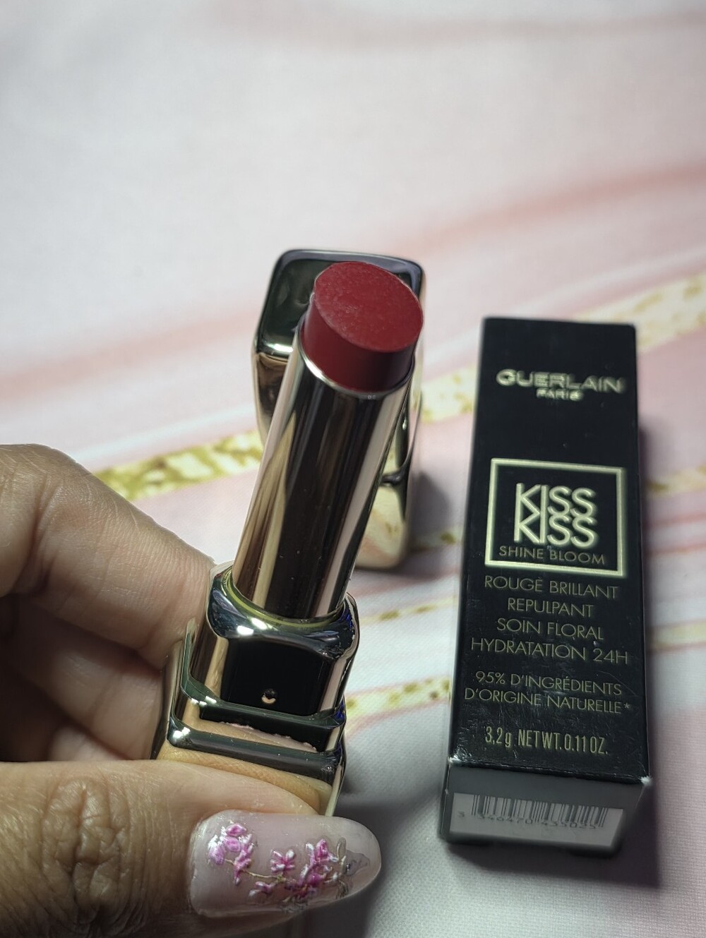 GUERLAIN lipstick in deep wine red with gold case